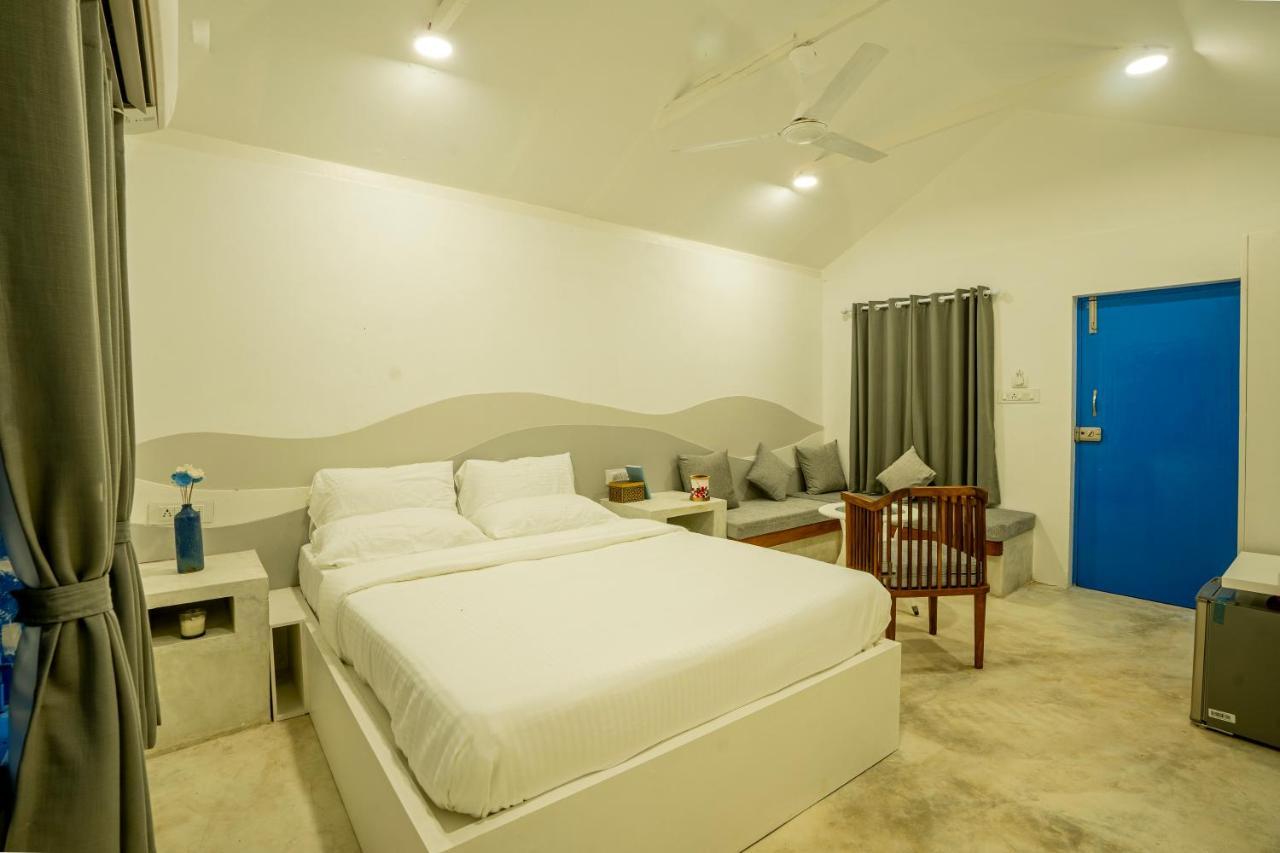 Greek Bay Hotel Auroville Bagian luar foto