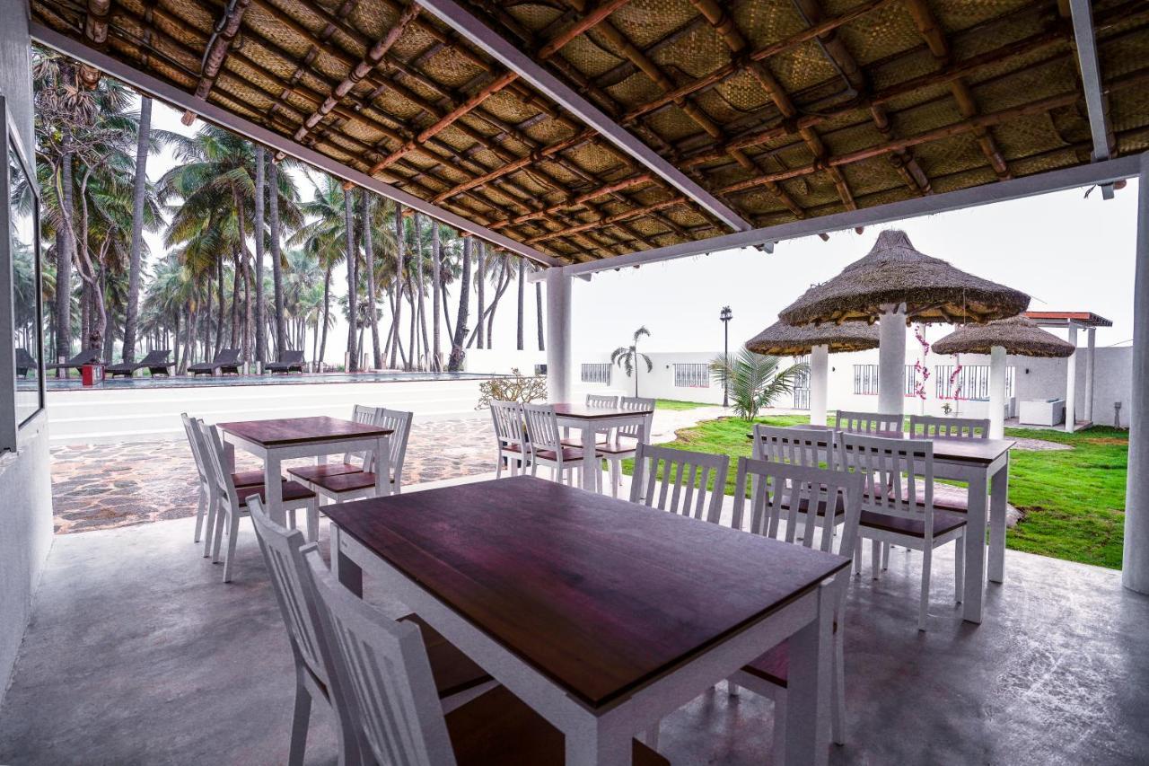 Greek Bay Hotel Auroville Bagian luar foto